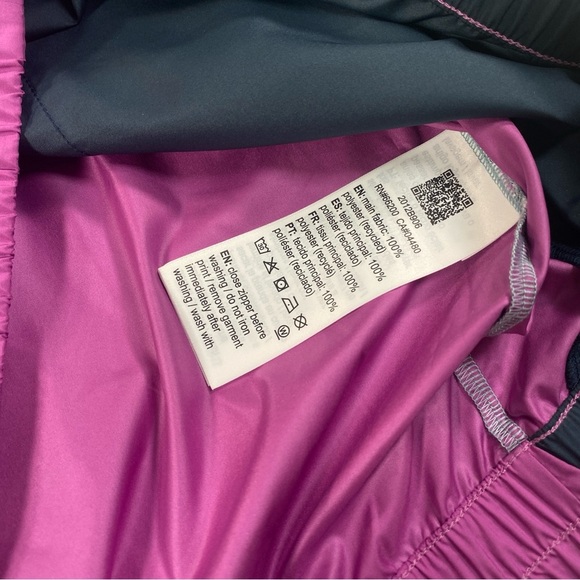 NWOT Asics Visibility Jacket Women's Size M - Picture 10 of 11